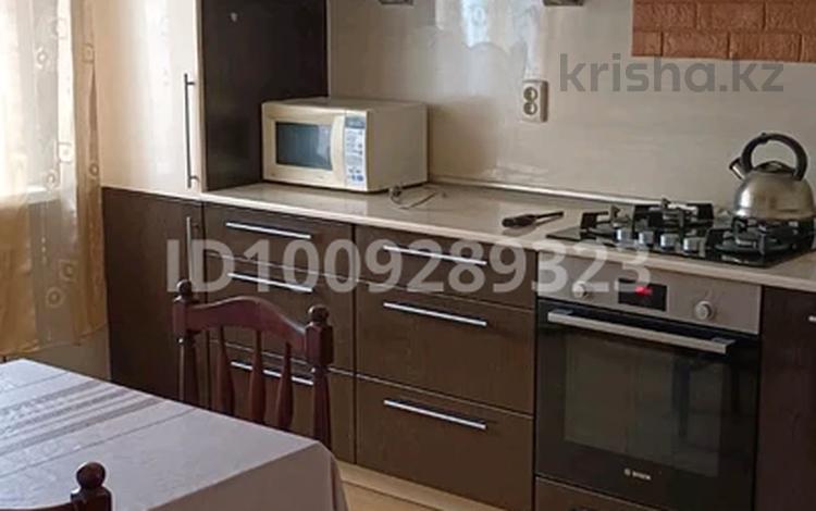 3-комнатная квартира · 70 м² · 3/5 этаж, Воинов интернационалистов 16 — Район пятнадцатого магазина за 250 000 ₸ в Костанае — фото 2