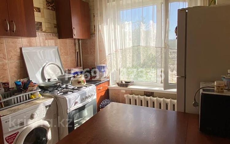 1-комнатная квартира, 30 м², 3/5 этаж, Амангельды 100 за 7 млн 〒 в  — фото 2