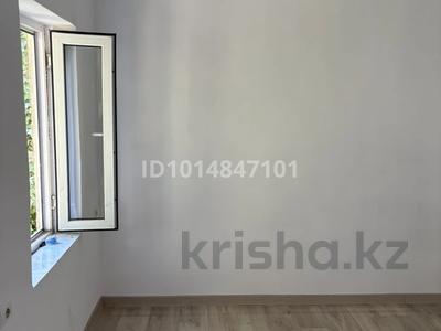 2-комнатная квартира · 30 м², мкр Калкаман-2, Лапина за 100 000 ₸ в Алматы, Наурызбайский р-н