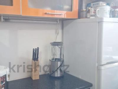 1-комнатная квартира · 35 м² · 5/5 этаж, мкр Кокжиек 43a за 150 000 ₸ в Алматы, Жетысуский р-н