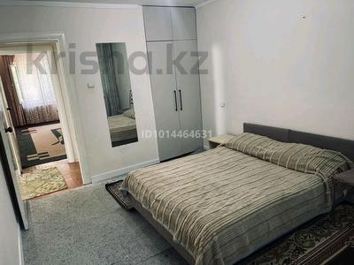 2-комнатная квартира · 60 м² · 1/5 этаж, 17-й микрорайон — Возле аллеи за 180 000 ₸ в Шымкенте, Аль-Фарабийский р-н