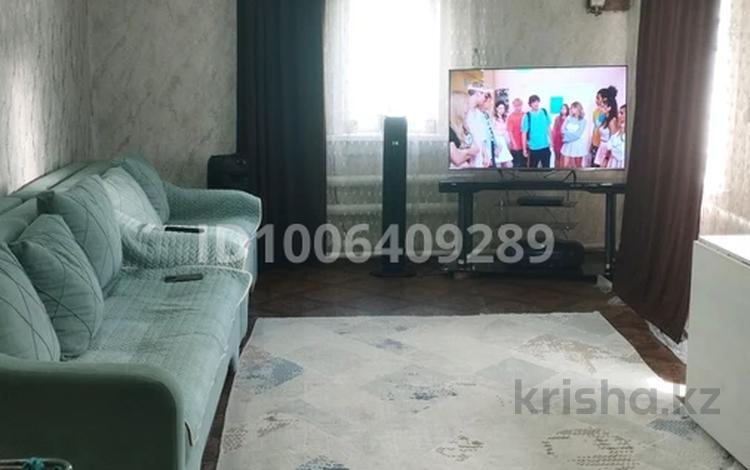 Отдельный дом · 3 комнаты · 70 м² · 6 сот., Баратбаева — Кутузова Амангельды за 18 млн ₸ в Павлодаре — фото 33