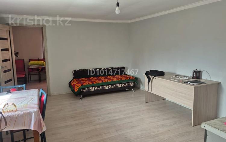1-комнатная квартира · 40 м² · 2/2 этаж, мкр Таугуль-3 4 — Рядом Алматы молл за 200 000 ₸ в Ауэзовский р-н — фото 2