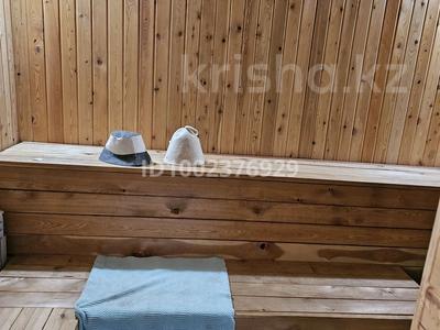Отдельный дом · 7 комнат · 190 м² · 8 сот., Абая 189 — Полимера за 28 млн 〒 в Темиртау