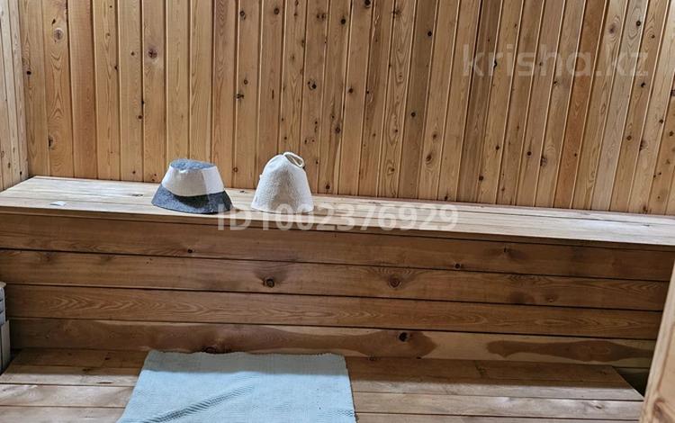 Отдельный дом · 7 комнат · 190 м² · 8 сот., Абая 189 — Полимера за 26 млн 〒 в Темиртау — фото 2