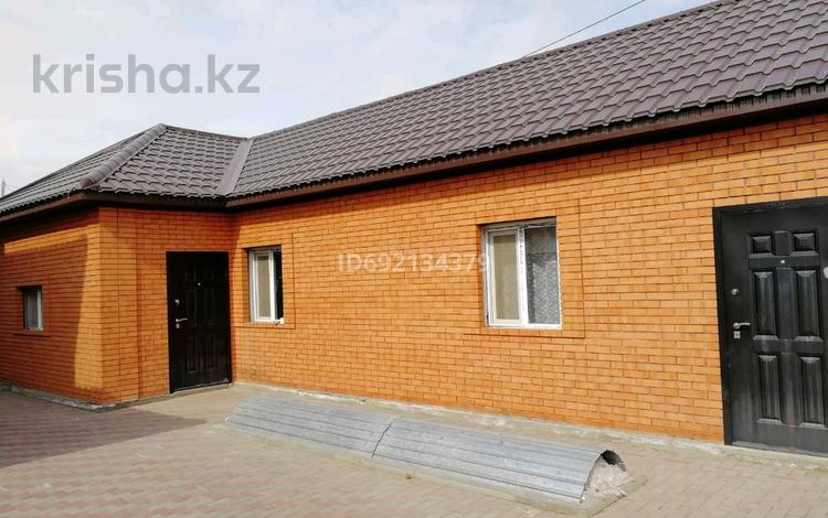 Дом · 3 комнаты · 65 м², Саздинский лесничество 119 за 100 000 〒 в Актюбинской обл. — фото 2