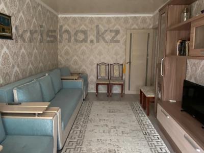 2-комнатная квартира · 43 м² · 5/5 этаж, Михаэлиса 11 за 15.2 млн 〒 в Усть-Каменогорске