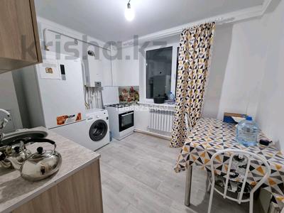1-комнатная квартира · 34 м² · 3/5 этаж, 10 мкрн за 15 млн 〒 в Аксае