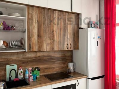 2-бөлмелі пәтер · 60 м² · 3/12 қабат, Бақтыораз Бейсекбаева 11, бағасы: 35 млн ₸ в Астане, р-н Байконур
