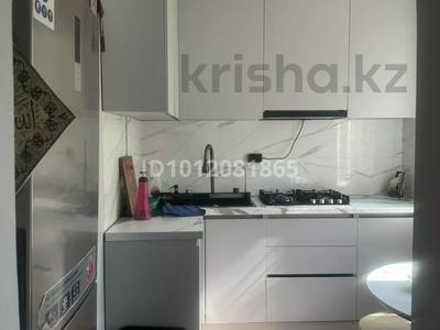 2-комнатная квартира · 47 м² · 2/4 этаж, мкр №8, №8 ш/а. 72а — Алматы қаласы 8 - ықшам ауданында 2 бөлмелі үй ұзақ мерзімге жалға беріледі . үйдің ішінде тұрмысқа керектің бәрі бар ! маңайында 119 мектеп-гимназия , 16 қалалық емхана , әуезов ауданының халыққа қызмет көрсету орталығы , Москва метро бекеті , Магнум ,кино-театыр, сары-Aрқа базары орналасқан . қалаланың барлақ бағытына қозғалысқа ыңғайлы ! 4-5 студент қыздар бірігіп тұруына болады ...! GULNUR 87778278582 за 300 000 〒 в Ауэзовский р-н
