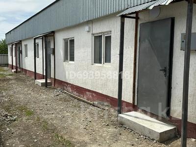 Отдельный дом · 6 комнат · 110 м² · 5 сот., Хамитова 10 а — Қабанбай батыр за 40 млн 〒 в Талдыкоргане, мкр Жетысу