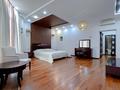 5-комнатная квартира · 210 м² · 3/6 этаж, Тулебаева 175 за 1.2 млн ₸ в Алматы, Медеуский р-н