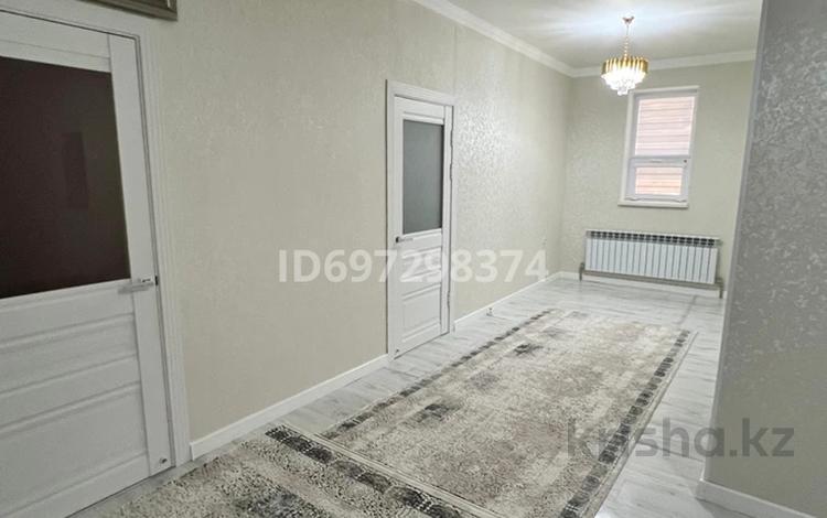 Жеке үй • 4 бөлмелер • 203 м² • 300 сот., 13, бағасы: 16 млн 〒 в Курыке — фото 2