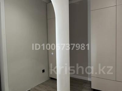 1-бөлмелі пәтер · 42 м² · 8/12 қабат, Максут Нарикбаев 8, бағасы: 24.2 млн ₸ в Астане, Нура р-н