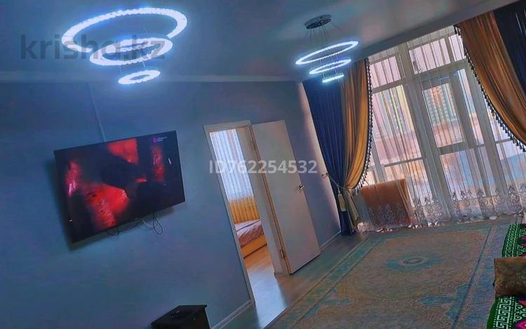 2-комнатная квартира · 60 м² · 4/12 этаж, Кошкарбаева 1140 — Здравствуйте! Отличная, идеальное чистая и непрокуренная квартира, фот за 18 000 ₸ в  — фото 2