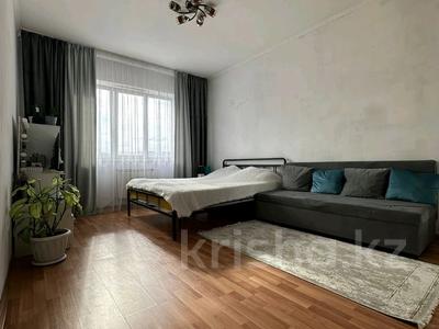 Аренда квартир в Алматы: 1-комнатная квартира · 44 м² · 6/9 этаж, мкр Жетысу-1 за 250 000 〒 1-комнатная квартира · 44 м² · 6/9 этаж, мкр Жетысу-1 за 250 000 〒 в Алматы, Ауэзовский р-н