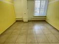 Свободное назначение, медцентры и аптеки · 78 м² за 350 000 ₸ в Уральске, мкр Строитель — фото 5