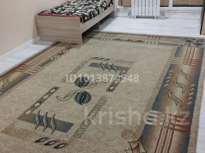 3-бөлмелі пәтер · 77 м² · 4/9 қабат, Толе би 285/8к 17, бағасы: 350 000 ₸ в Алматы, Ауэзовский р-н