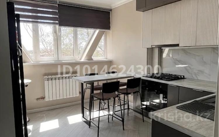2-комнатная квартира · 61 м² · 3/9 этаж, Асанова за 27.5 млн ₸ в Талдыкоргане, мкр Жетысу — фото 2