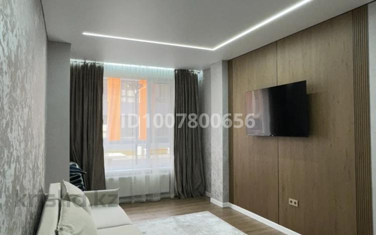 2-бөлмелі пәтер · 58 м² · 1/3 қабат, 76-я улица, бағасы: 34 млн ₸ в  — фото 2