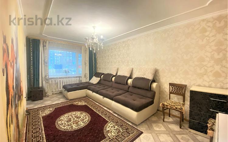 3-бөлмелі пәтер · 62 м² · 1/5 қабат, 19-шағынаудан 74, бағасы: 16.3 млн ₸ в Караганде, Алихана Бокейханова р-н — фото 2