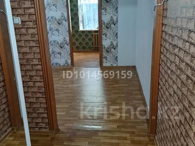 2-комнатная квартира · 45 м² · 2/5 этаж, мкр Акбулак — Возле остановка за 100 000 ₸ в Таразе