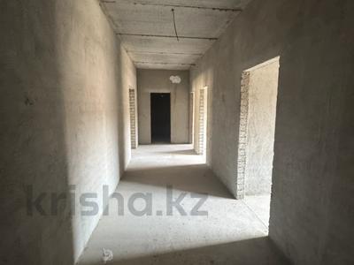 3-бөлмелі пәтер · 110 м² · 4/5 қабат, мкр. Алтын орда, саздинское лестничество, бағасы: 35 млн ₸ в Актобе