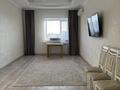 2-бөлмелі пәтер · 77.9 м² · 6/8 қабат, мкр 4 33, бағасы: 28 млн ₸ в Уральске — фото 2