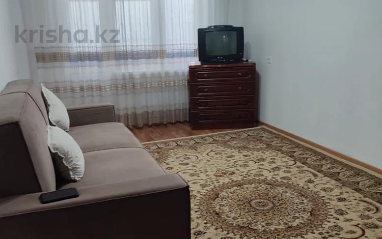 2-комнатная квартира · 48 м² · 4/5 этаж, мкр 8, 101 стрелковая бригада за 15.9 млн ₸ в Актобе — фото 2