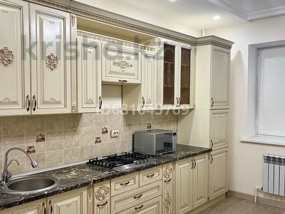 1-комнатная квартира · 48 м², мкр Нурсая 15 за 170 000 ₸ в Атырау