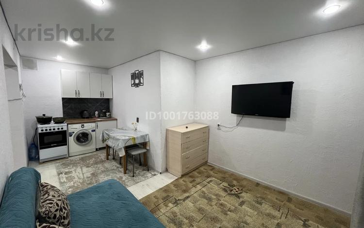 2-комнатная квартира · 52 м² · 1/5 этаж, Сатпаева 13/1 за 13 000 ₸ в Усть-Каменогорске, Ульбинский — фото 19
