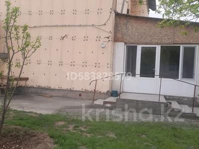 Отдельный дом · 6 комнат · 150 м² · 12 сот., Құдайбергенов 57 — Санаторий Жансая за 30 млн 〒 в Кентау