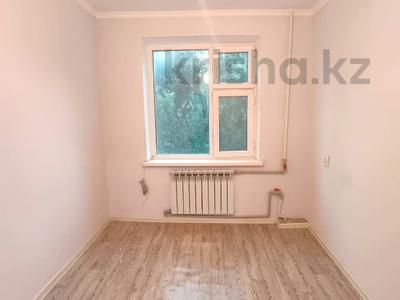 3-бөлмелі пәтер · 64 м² · 4/5 қабат, Самал ш/а., бағасы: 15.8 млн ₸ в Таразе, мкр Самал