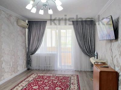 2-бөлмелі пәтер · 65 м² · 4/9 қабат, мкр 11 85, бағасы: 17 000 ₸ в Актобе