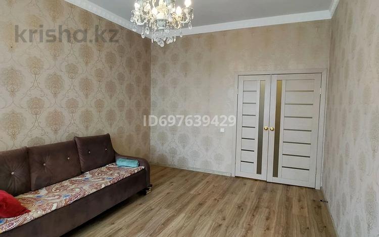 1-бөлмелі пәтер, 43.1 м², 6/10 қабат, Алии Молдагуловой 30б, бағасы: 21.5 млн 〒 в Актобе — фото 2