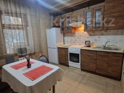 1-комнатная квартира · 40 м² · 1/5 этаж, мкр Самал-2 41 за 270 000 〒 в Алматы, Медеуский р-н