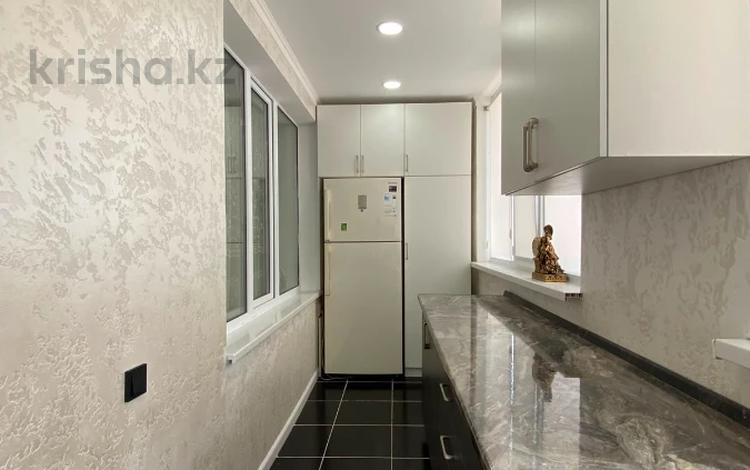 3-бөлмелі пәтер · 70 м² · 4/5 қабат, 8-ш/а. 9, бағасы: 21 млн ₸ в Актау, 8-й мкр — фото 5