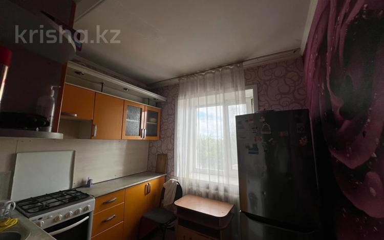 3-бөлмелі пәтер, 45.9 м², 3/3 қабат, Бородина 215, бағасы: 14.5 млн 〒 в Костанае — фото 2