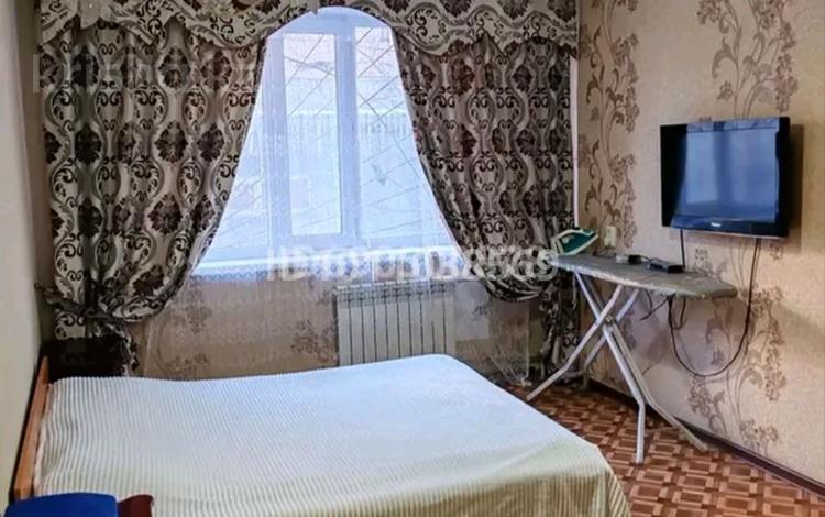1-бөлмелі пәтер · 34 м² · 1/5 қабат, мкр Жайлау 18, бағасы: 8 000 〒 в Таразе — фото 2