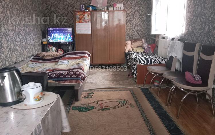 Отдельный дом • 1 комната • 36 м² • 8 сот., Алтын Емел 156 за 6 млн 〒 в Междуреченске — фото 3