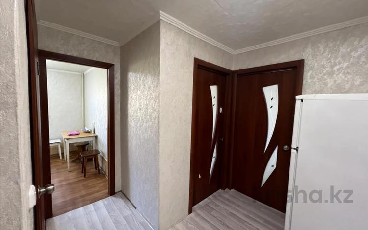 2-комнатная квартира · 45 м² · 6/9 этаж, мкр Новый Город, Абдирова за 16.9 млн ₸ в Караганде, Казыбек би р-н — фото 9