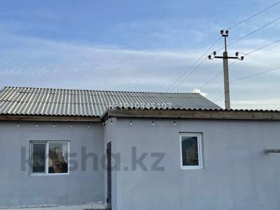 Отдельный дом · 3 комнаты · 75 м² · 10 сот., Проезд кенен азербаев — Уалиханова за 25 млн ₸ в Атырау, мкр Ак депо