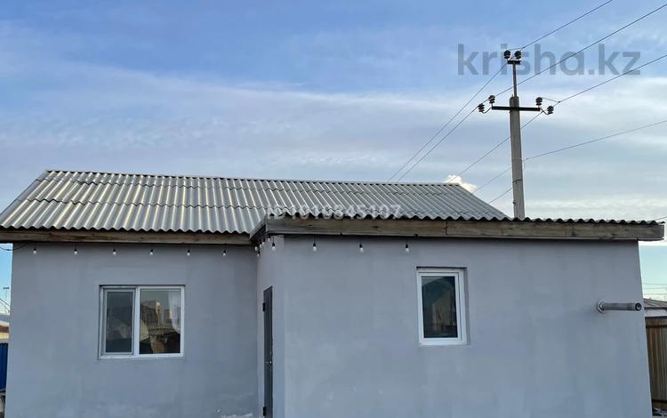 Жеке үй · 3 бөлме · 75 м² · 10 сот., Проезд кенен азербаев — Уалиханова, бағасы: 25 млн ₸ в Атырау, мкр Ак депо — фото 2