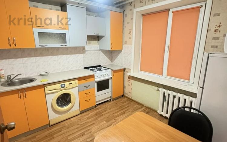 1-комнатная квартира · 34 м² · 1/6 этаж, Горького 175 — Боулинг центр за 130 000 ₸ в Петропавловске — фото 2