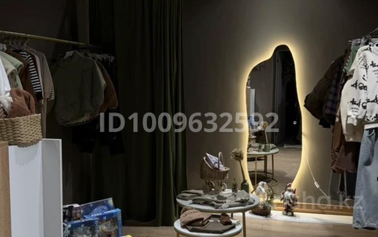 Магазины и бутики · 40 м² за 170 000 〒 в Алматы, Бостандыкский р-н — фото 14