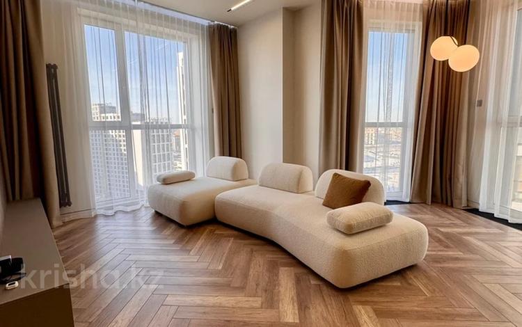 2-комнатная квартира · 90 м², Сарайшык 34а за 800 000 ₸ в Астане, Есильский р-н — фото 2