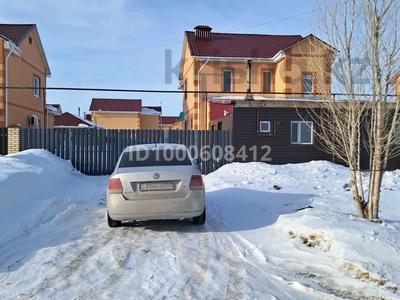 Дом · 3 комнаты · 130 м², мкр Уркер — Возле магазина Киви за 50 000 ₸ в Астане, Нура р-н