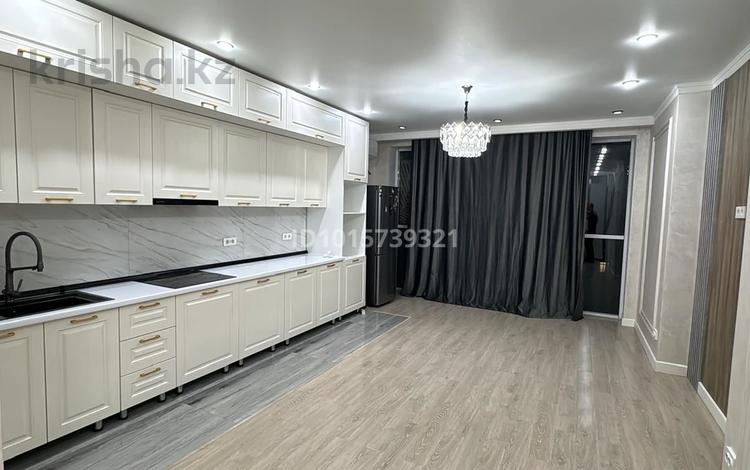 2-комнатная квартира · 55 м² · 5/18 этаж, Утепова 8 за 300 000 ₸ в Алматы, Бостандыкский р-н — фото 2