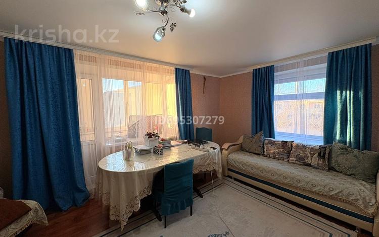3-бөлмелі пәтер · 73.3 м² · 2/2 қабат, 12 микрорайон 5, бағасы: 25 млн ₸ в Балхаше — фото 11