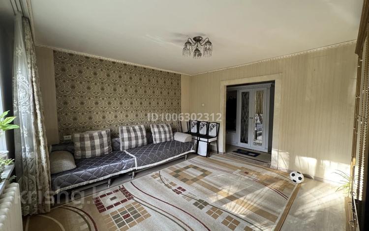 4-бөлмелі пәтер · 80 м² · 1/9 қабат, Богенбайулы 34, бағасы: 31.5 млн ₸ в Семее — фото 2